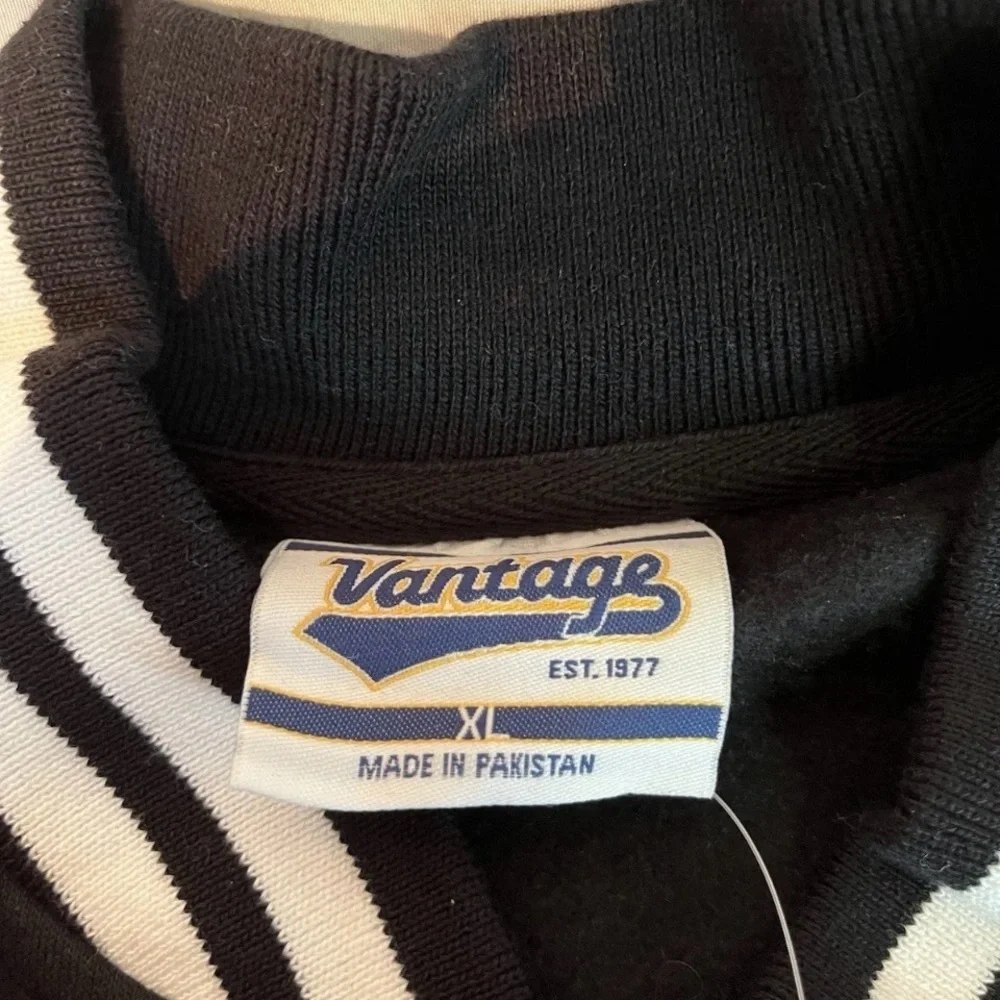 NWT Embroidered Vantage Men’s Size XL NCAA Lettermen Jacket ESPN New Mexico Bowl - Picture 8 of 16